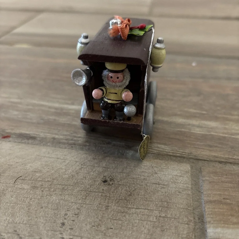Vintage Wood‎ Wagon Hershey's Chocolate World Ornament 1983 Kurt S. Adler